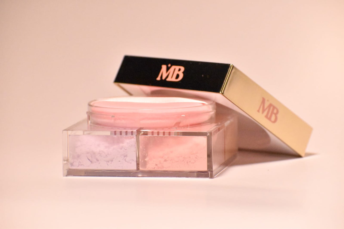 Majikal Beauty Polvo Traslúcido 4 Colores – Acabado Suave y Matificante