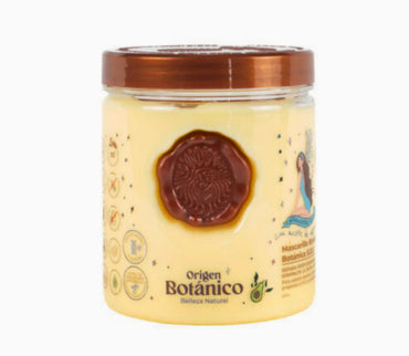 Ingredientes naturales de la mascarilla capilar: aguacate, colágeno y biotina