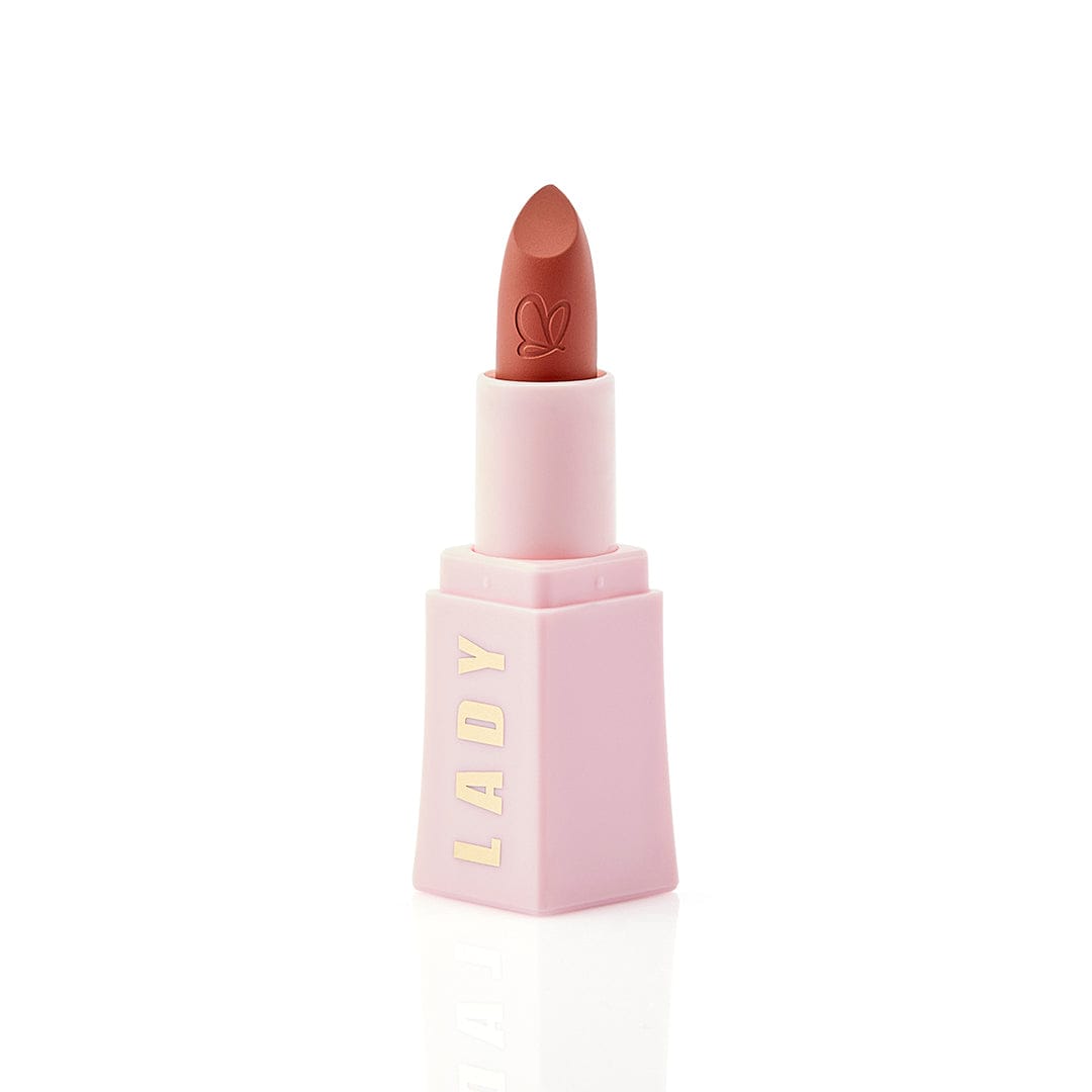 Anyeluz Labial en Barra Lady – Color Intenso y Acabado Elegante